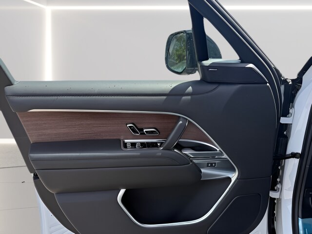 2026 Land Rover Range Rover SE - Photo 30