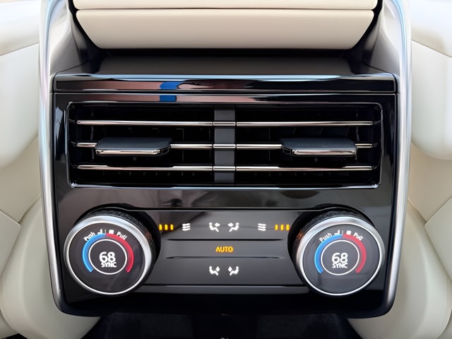 2026 Land Rover Range Rover SE - Photo 32