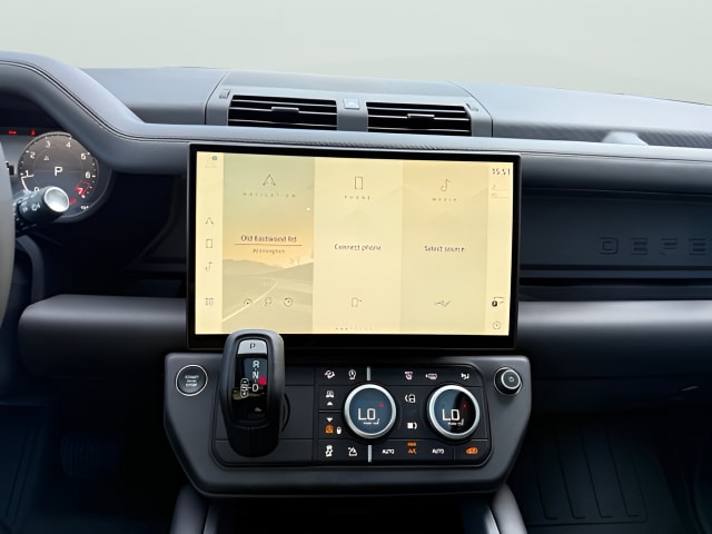 2026 Land Rover Defender S - Photo 31