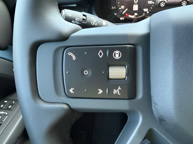 2026 Land Rover Defender S - Photo 20
