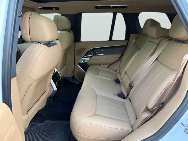 2025 Land Rover Range Rover SE - Photo 30