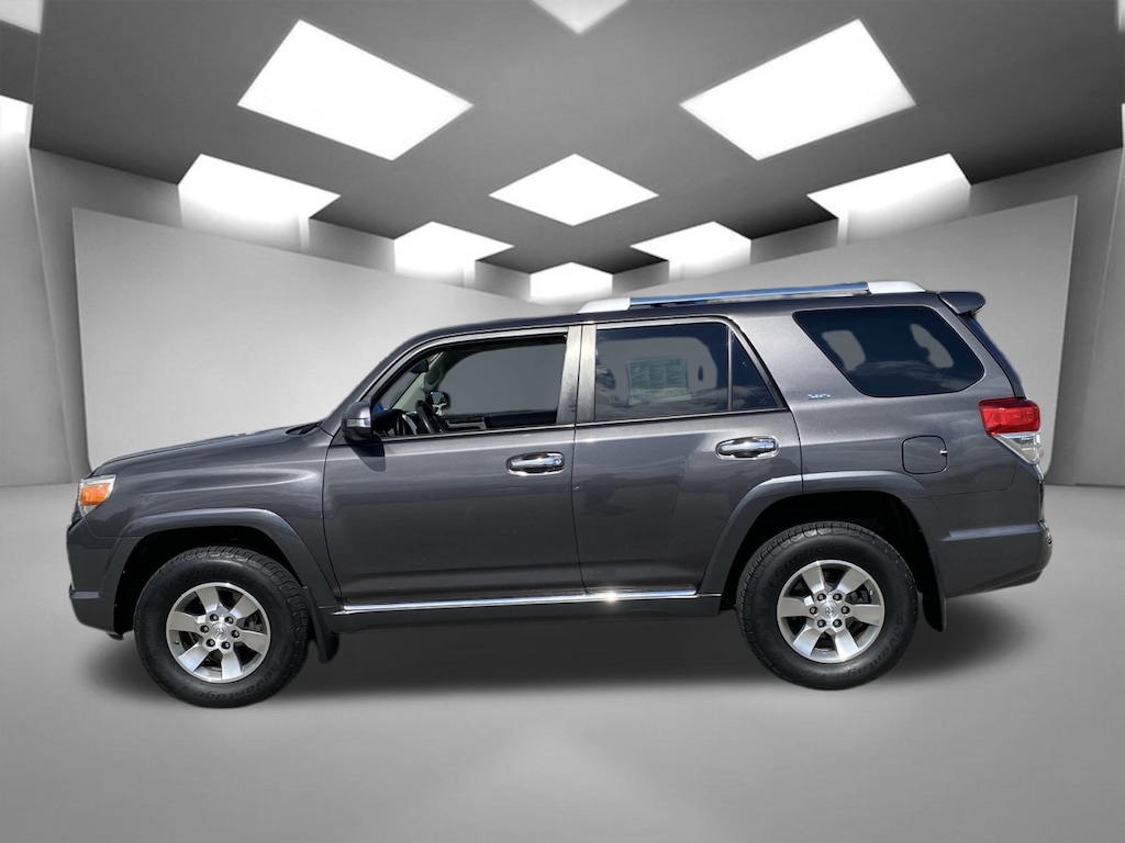 Used 2013 Toyota 4Runner 4WD SR5 SUV