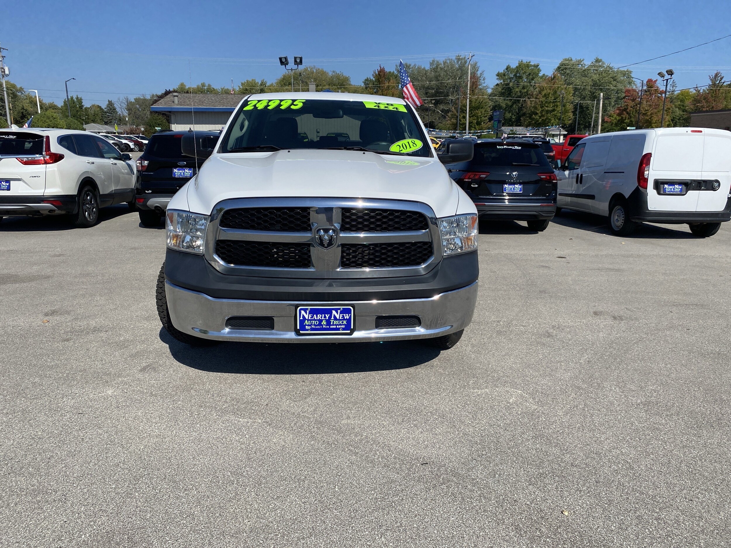 2018 Ram 1500 Tradesman photo 2