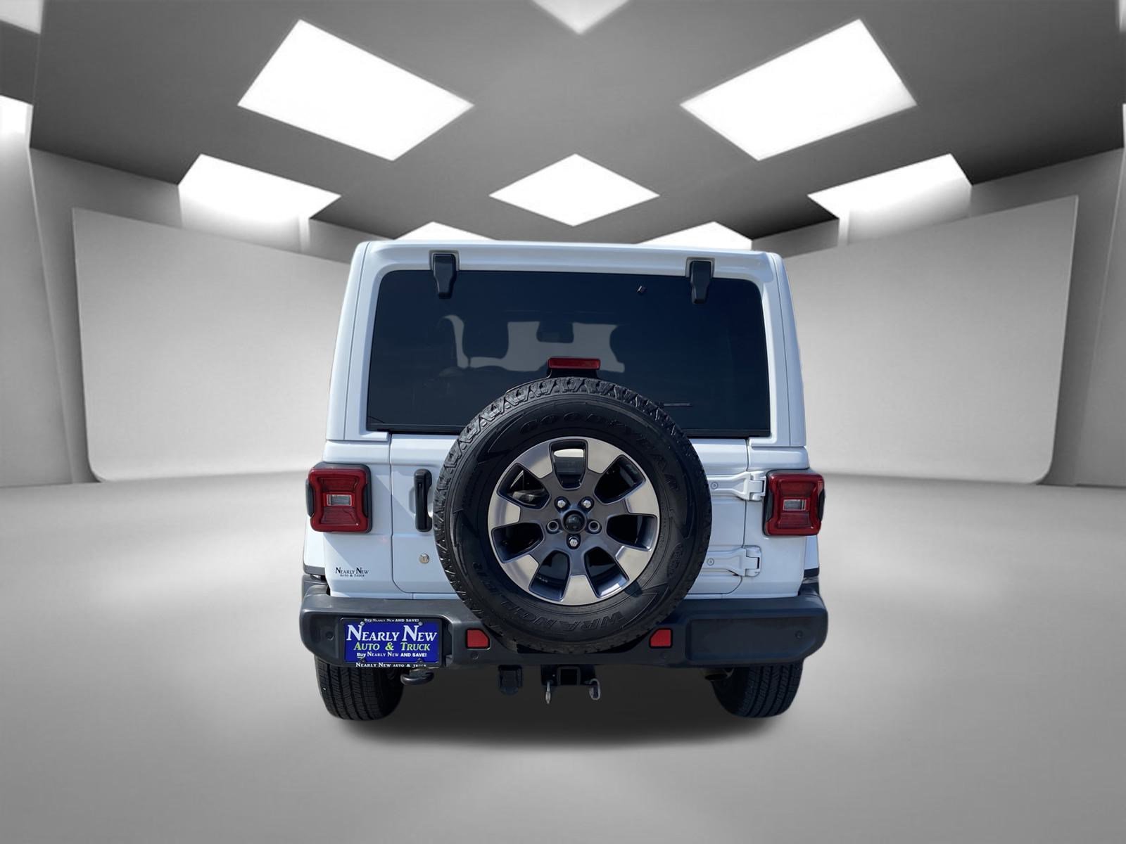 2019 Jeep Wrangler Unlimited Sahara photo 3