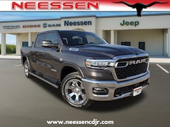 2026 Ram 1500 LONE STAR CREW CAB 4X4 5'7 BOX Pickup