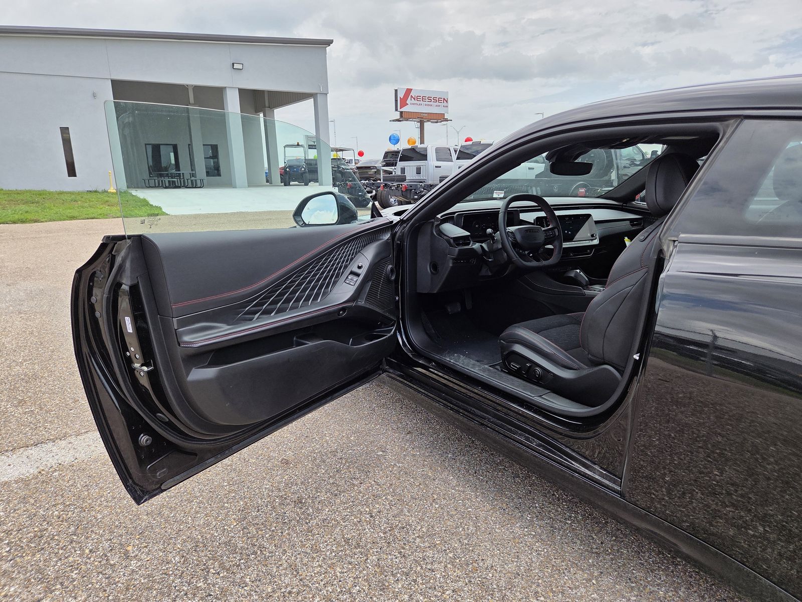 2025 Dodge Charger Daytona R/T - Photo 12