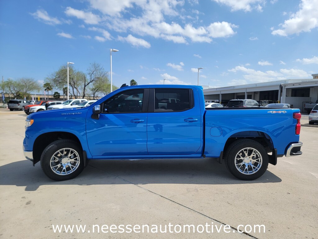 Used 2025 Chevrolet Silverado 1500 LT Truck Crew Cab