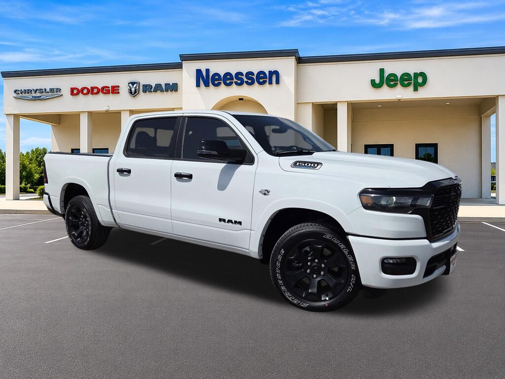 New 2026 Ram 1500 LONE STAR CREW CAB 4X4 5'7 BOX Pickup
