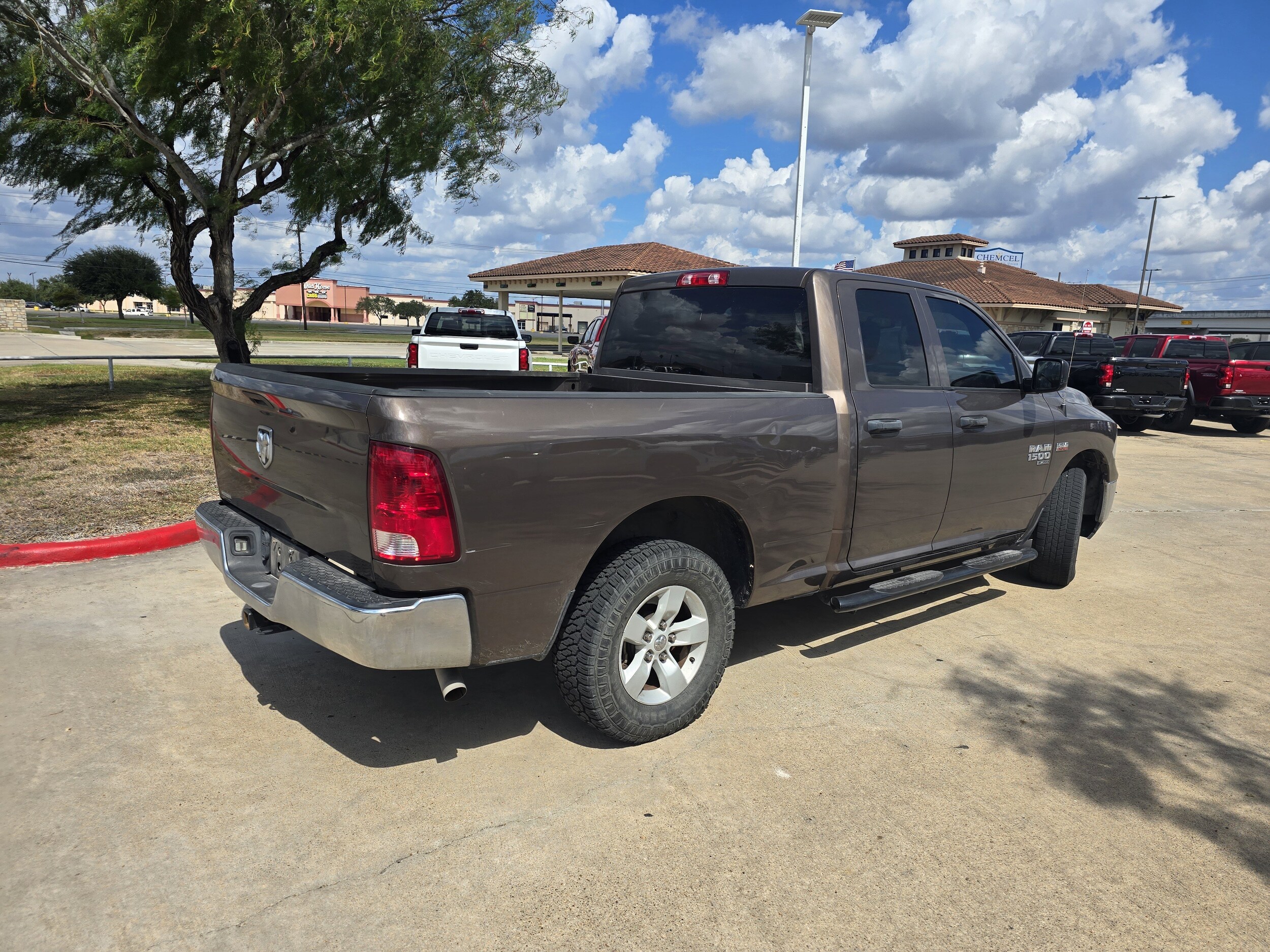 2020 Ram 1500 Classic Tradesman photo 2
