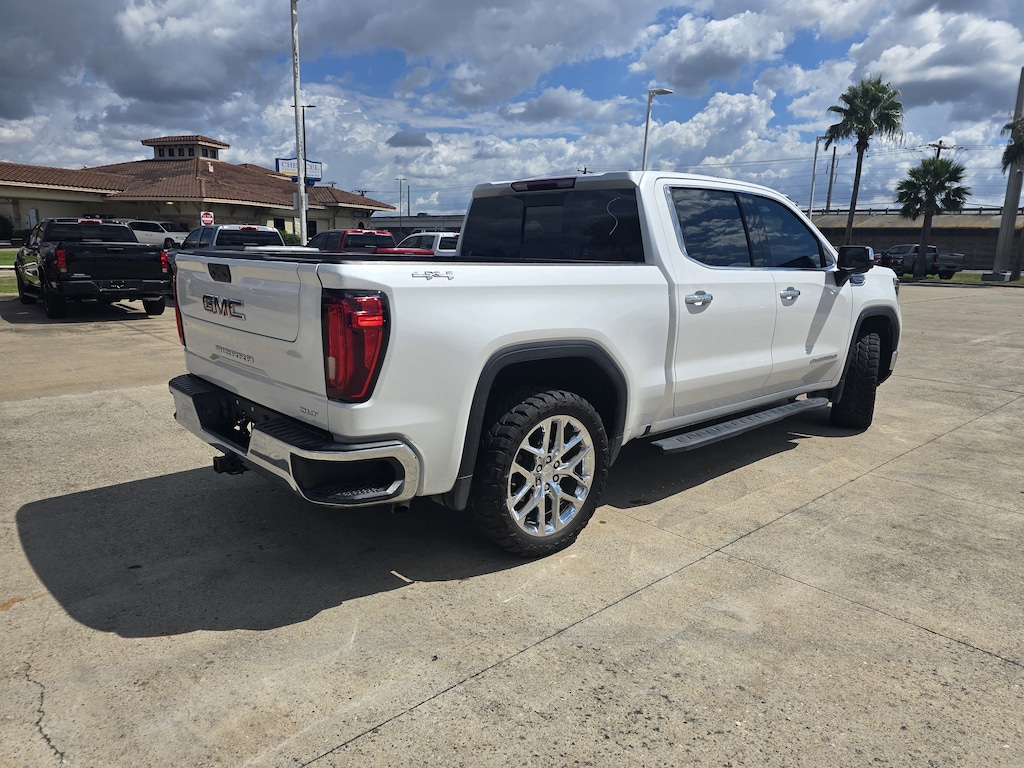 Used 2022 GMC Sierra 1500 SLT Truck Crew Cab