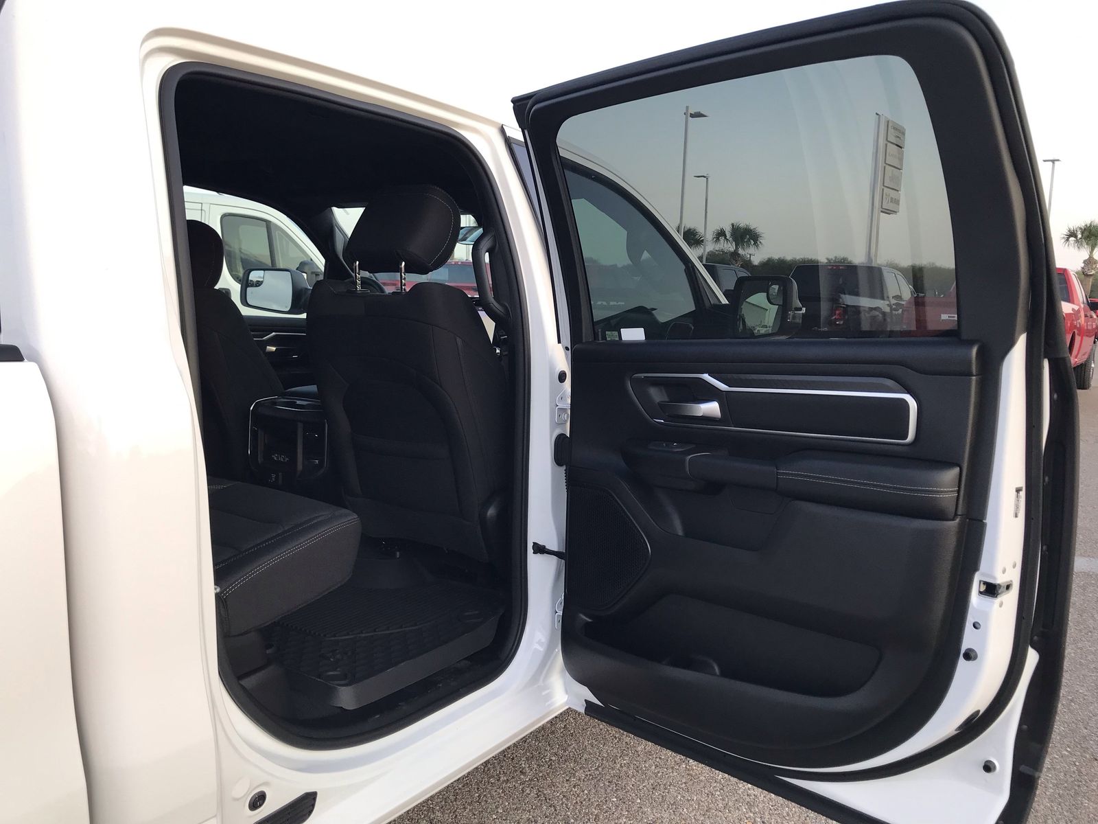 2026 RAM 1500 Big Horn/Lone Star - Photo 16