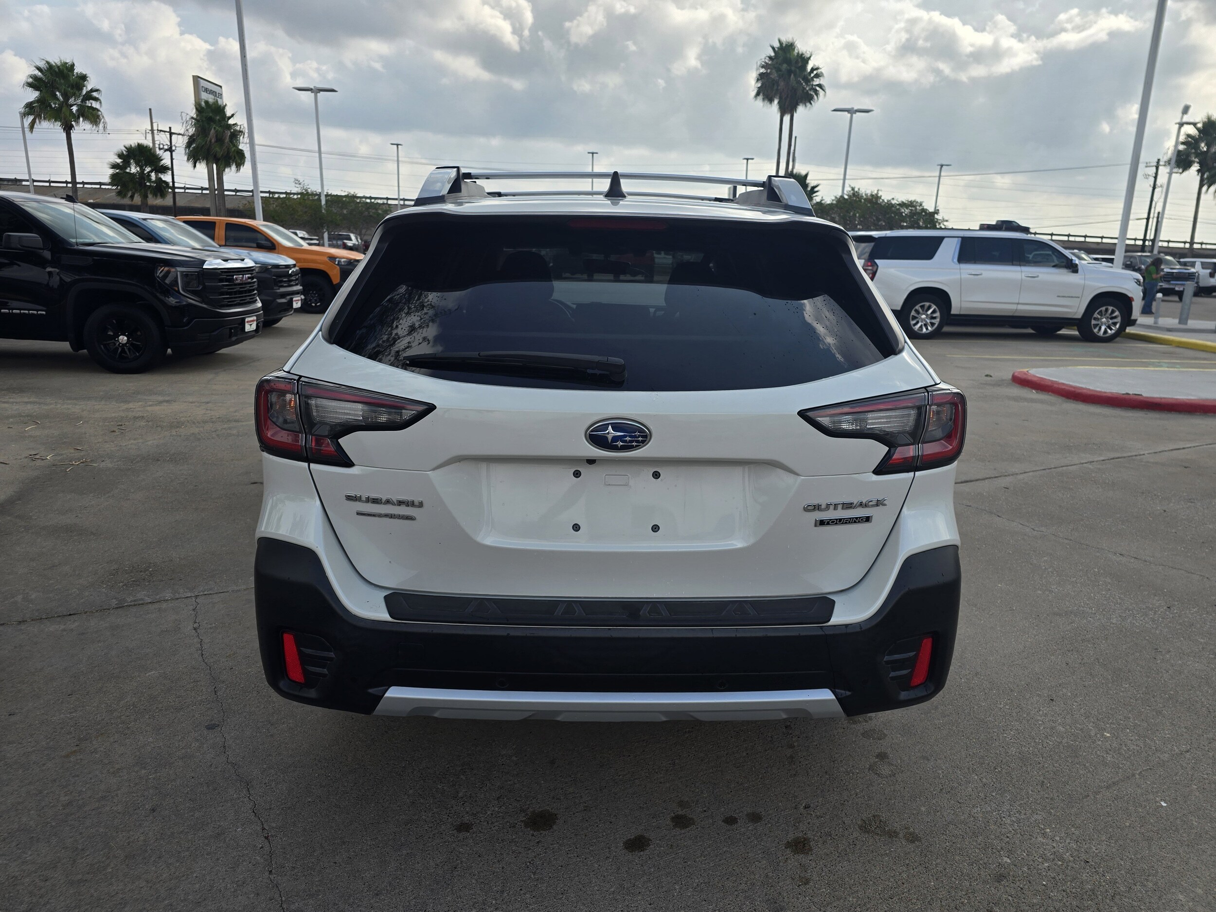2021 Subaru Outback Touring photo 3