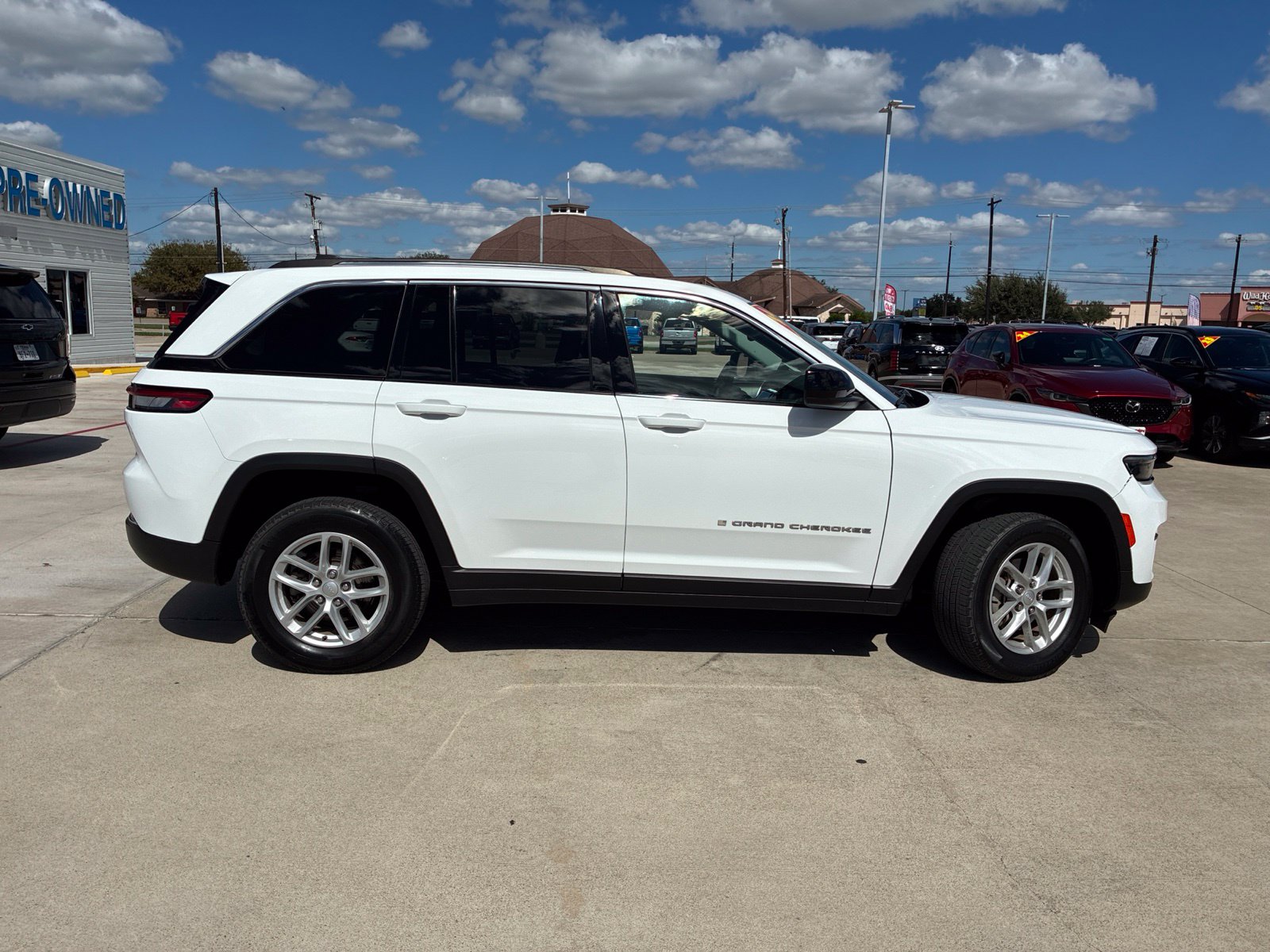 Used 2024 Jeep Grand Cherokee Laredo X SUV