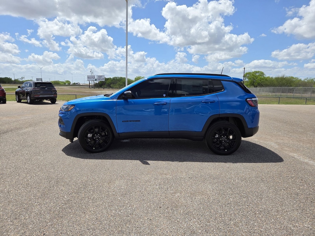 New 2026 Jeep Compass LATITUDE ALTITUDE 4X4 Sport Utility