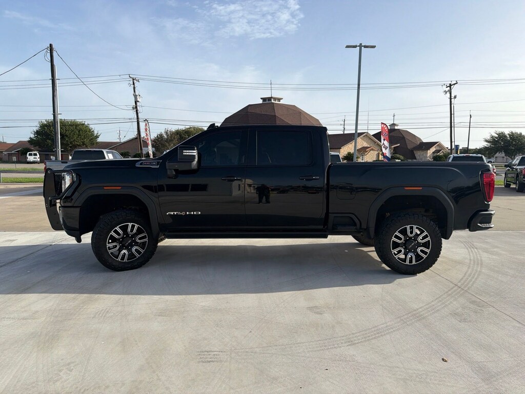 Used 2022 GMC Sierra 2500HD AT4 Truck
