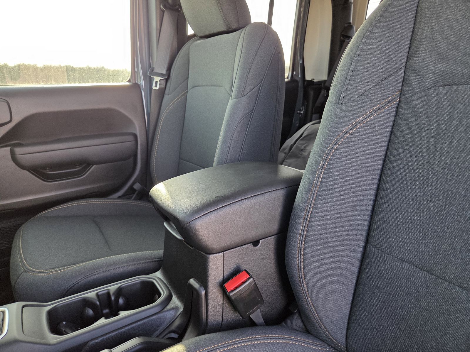 2025 Jeep Gladiator Sport S - Photo 28