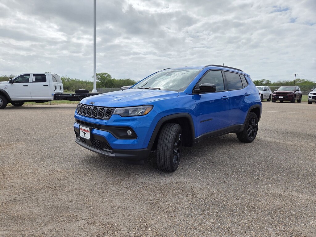 New 2026 Jeep Compass LATITUDE ALTITUDE 4X4 Sport Utility