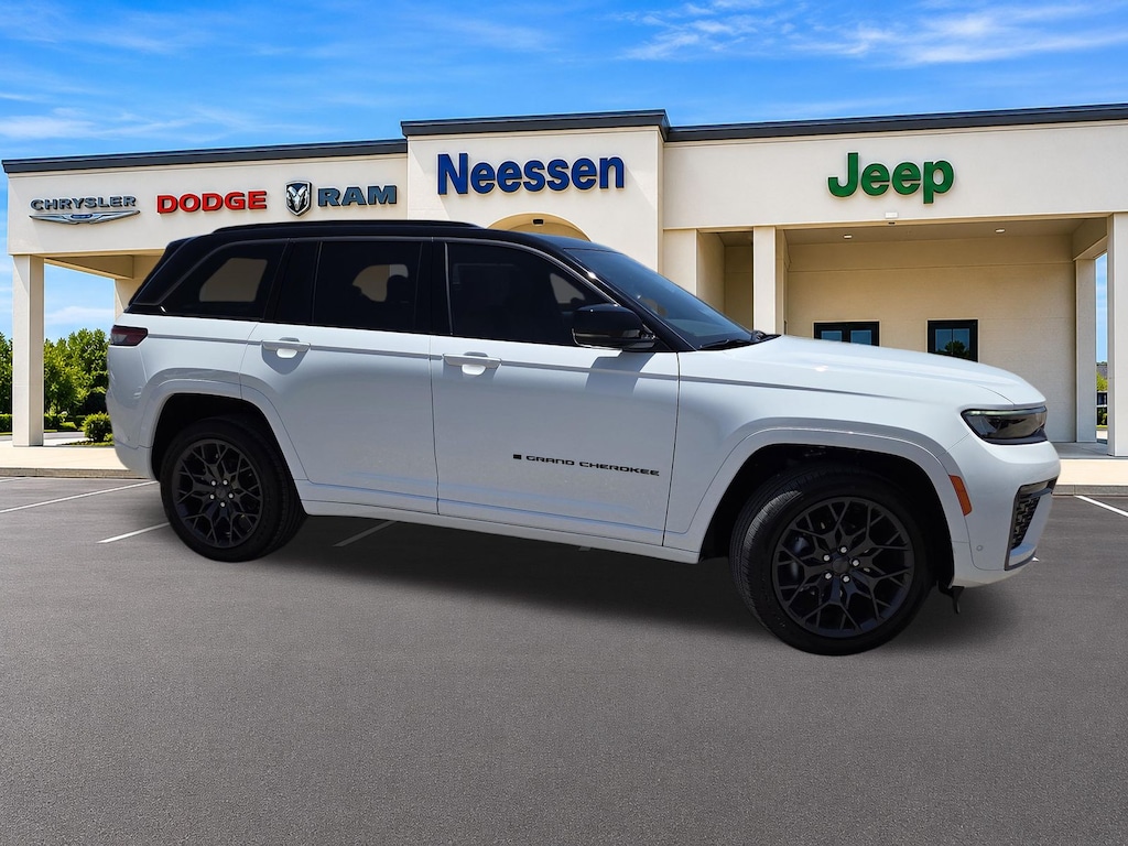 New 2026 Jeep Grand Cherokee SUMMIT 4X4 Sport Utility