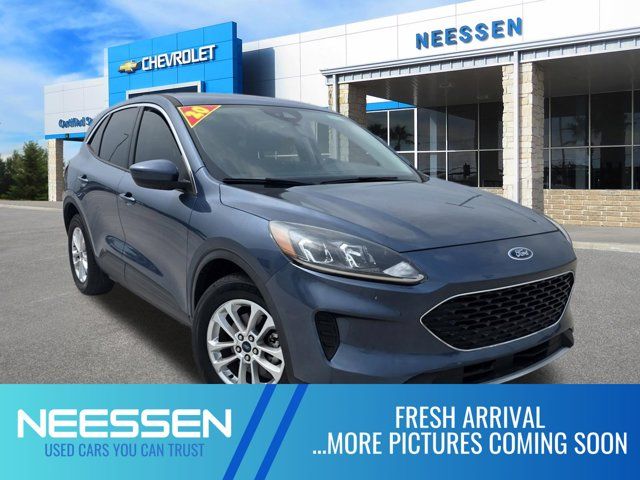 2020 Ford Escape SE FWD's photo