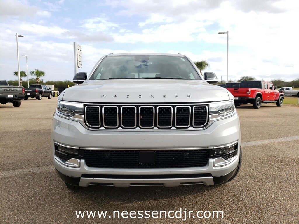 Used 2024 Jeep Wagoneer L Series II SUV