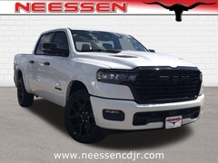 2026 Ram 1500 LARAMIE CREW CAB 4X4 5'7 BOX Pickup