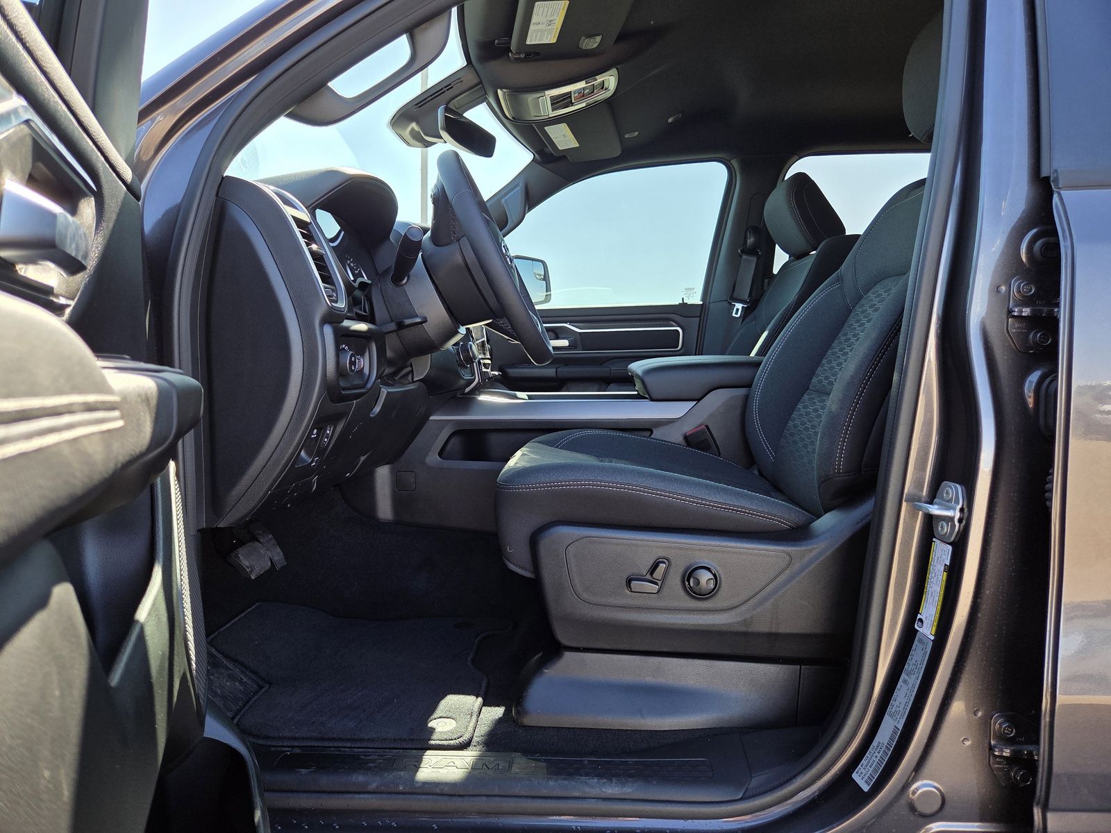 2026 RAM 1500 Big Horn/Lone Star - Photo 12
