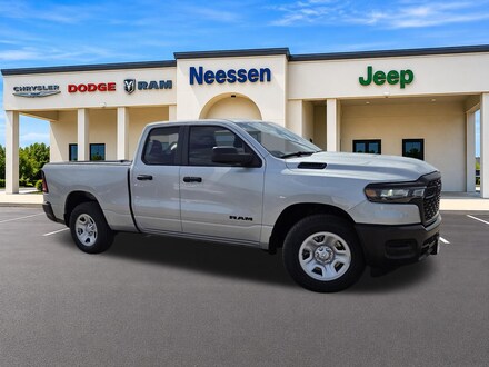 2026 Ram 1500 TRADESMAN QUAD CAB 4X2 6'4 BOX Pickup