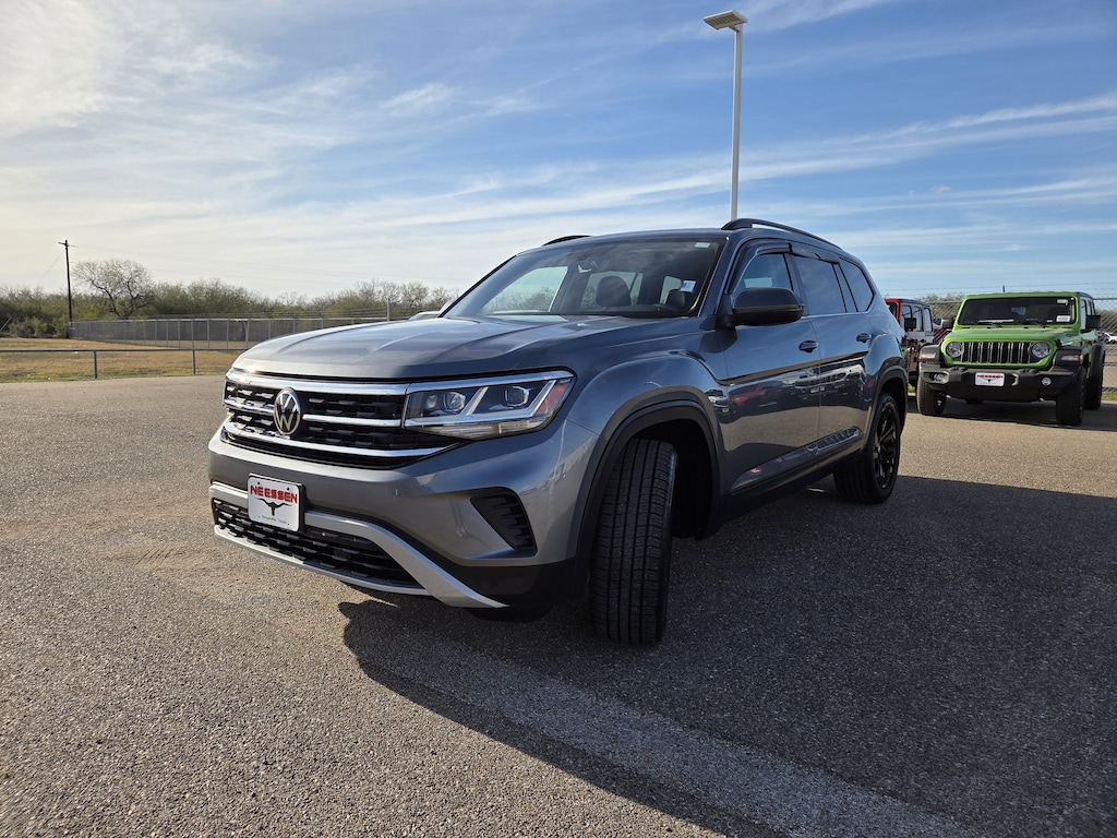 Used 2022 Volkswagen Atlas 3.6L V6 SE w/Technology SUV