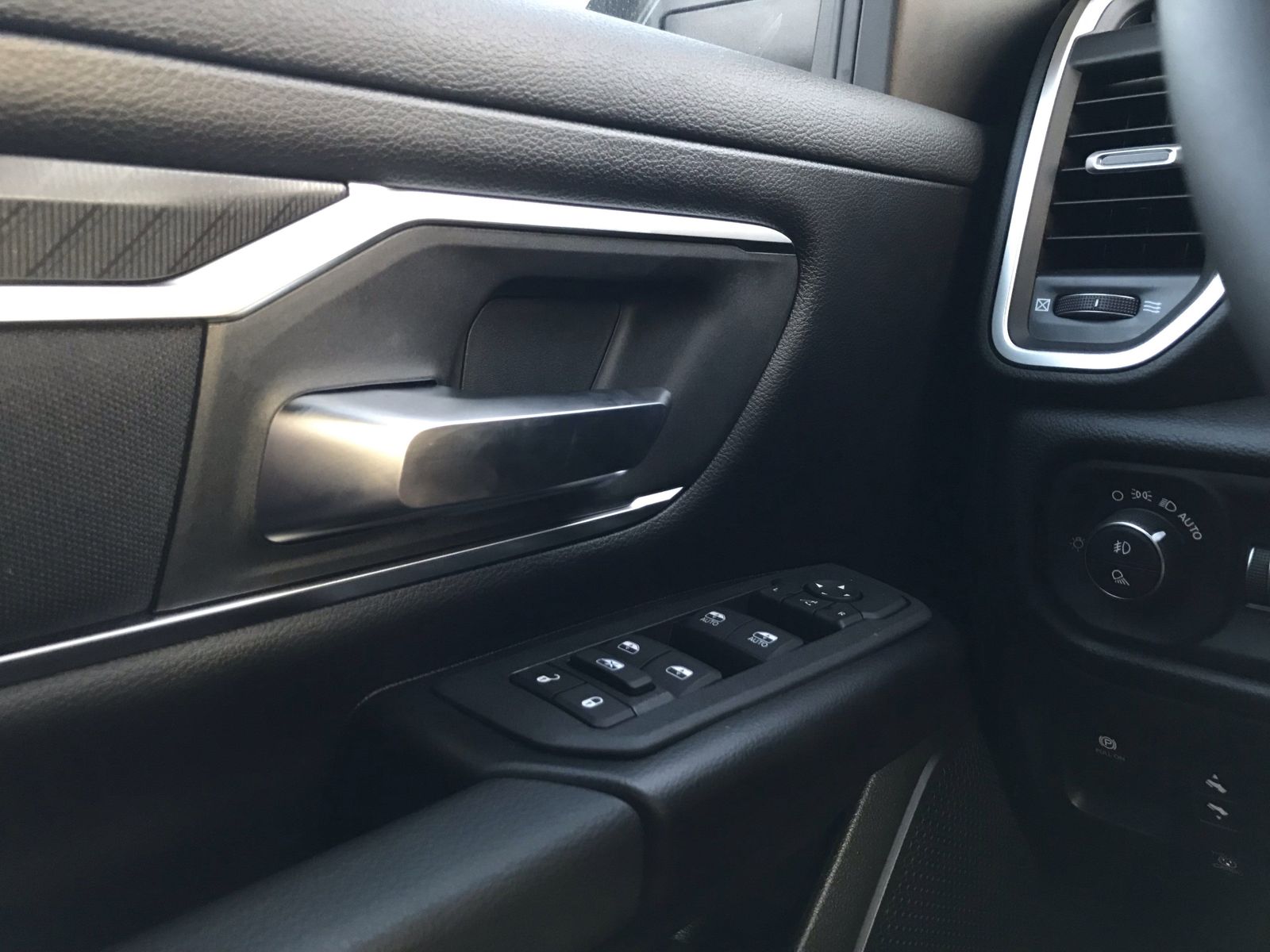 2026 RAM 1500 Big Horn/Lone Star - Photo 37