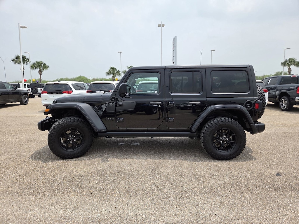 Used 2025 Jeep Wrangler Willys SUV