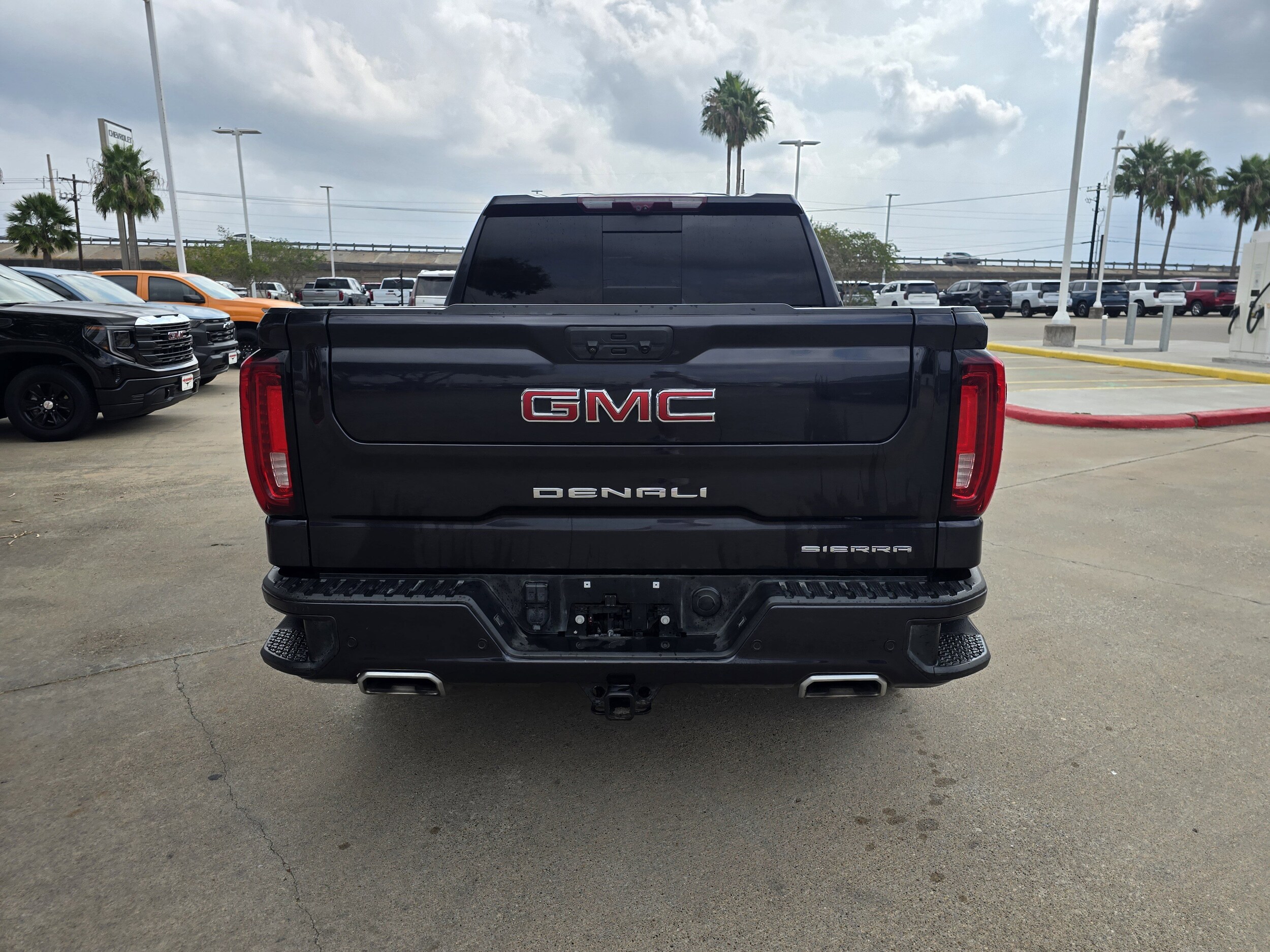 2023 Gmc Sierra 1500 Denali photo 4