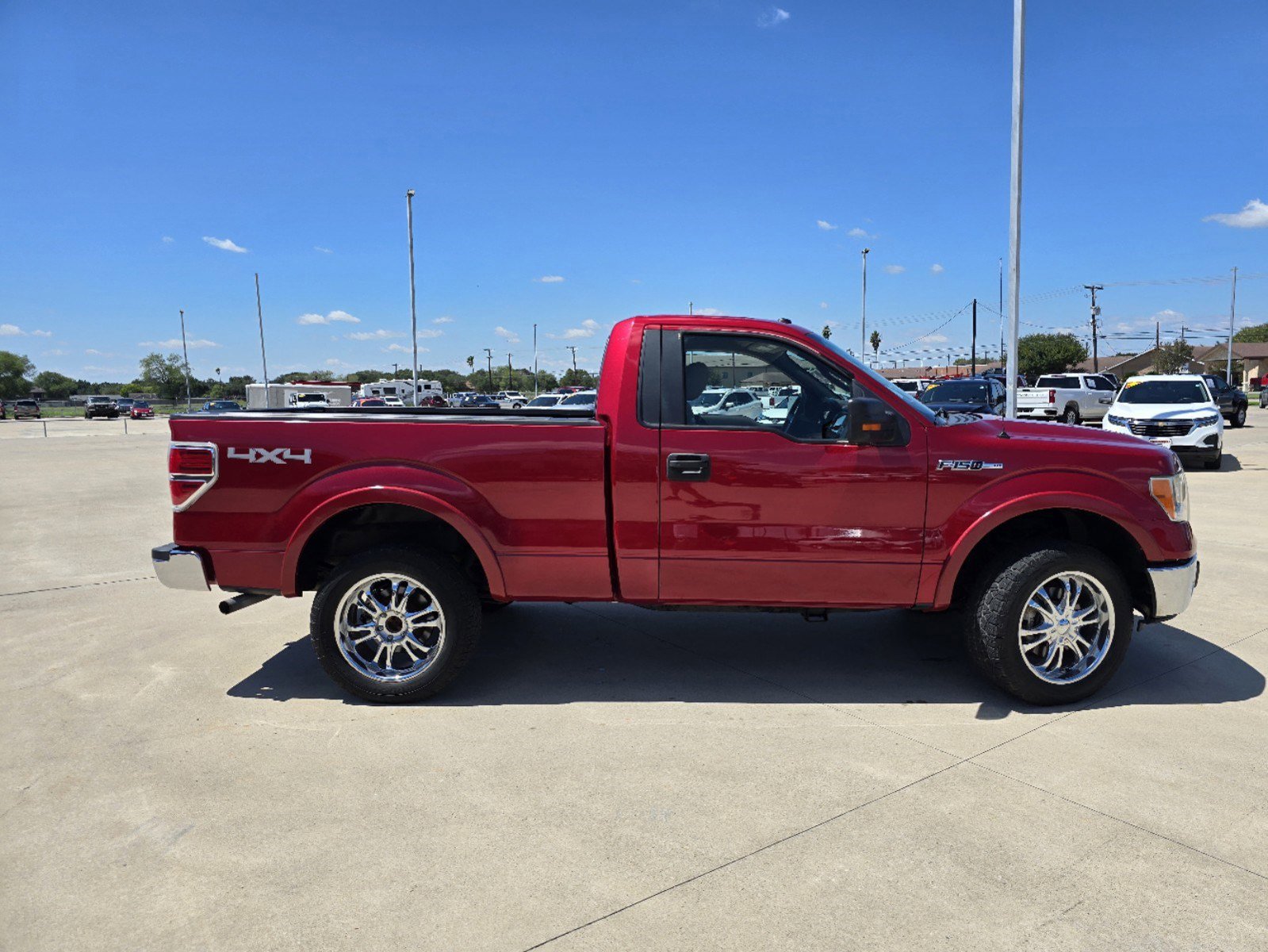 Used 2010 Ford F-150 XL with VIN 1FTMF1E8XAKB37554 for sale in Kingsville, TX