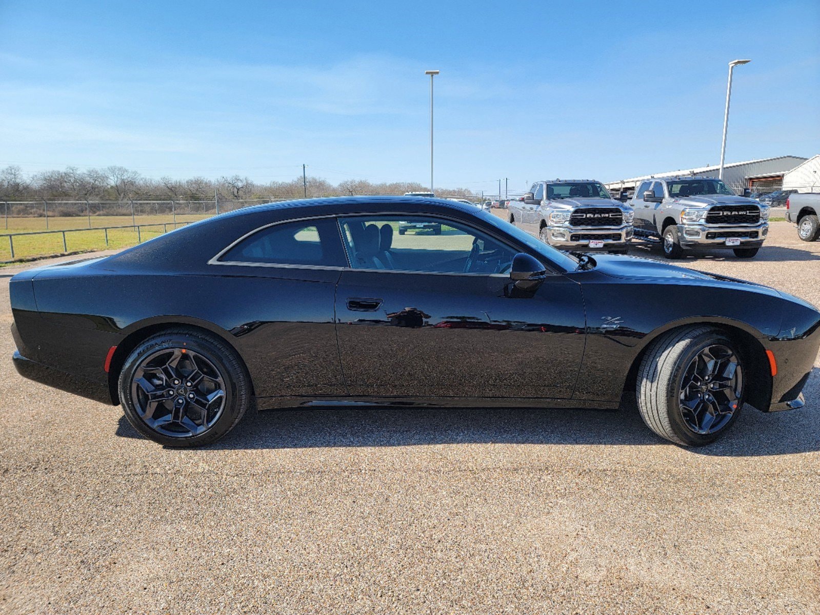 2025 Dodge Charger Daytona R/T - Photo 10