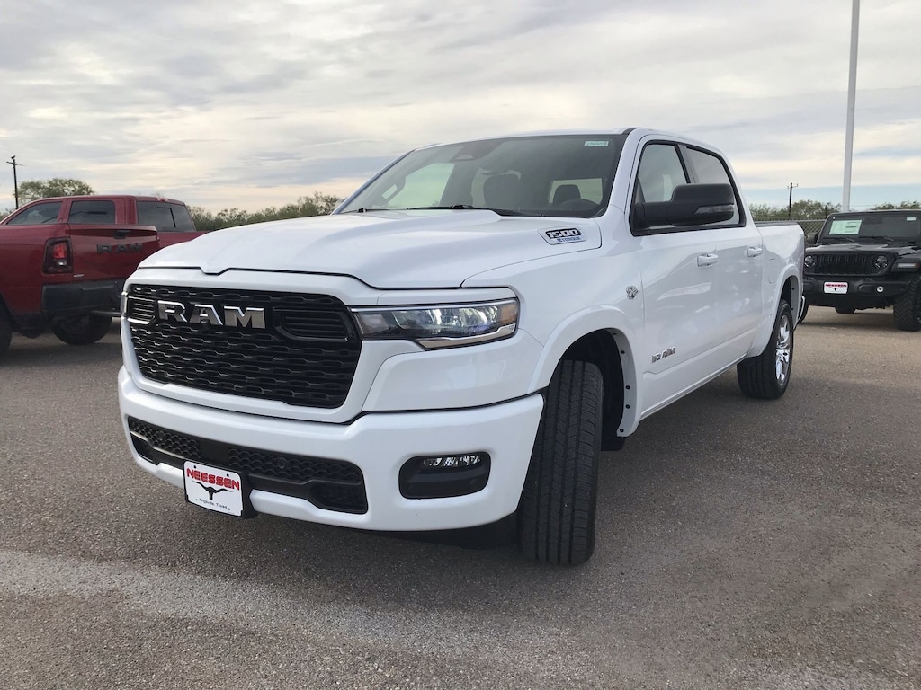 New 2026 Ram 1500 LONE STAR CREW CAB 4X4 5'7 BOX Pickup
