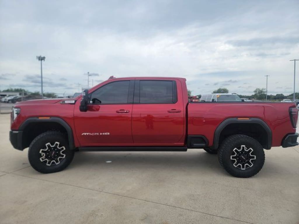 Used 2025 GMC Sierra 2500HD AT4X Truck