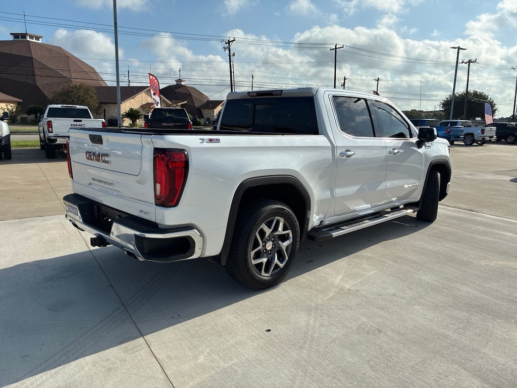 Used 2023 GMC Sierra 1500 SLT Truck