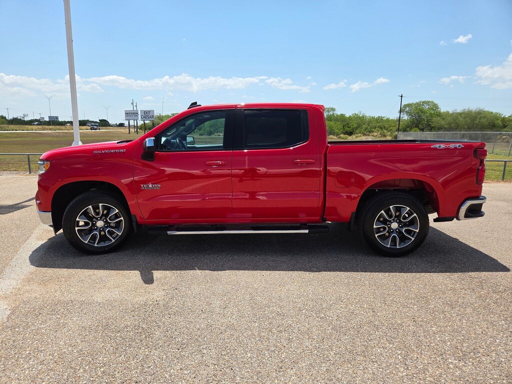Used 2024 Chevrolet Silverado 1500 LT Truck