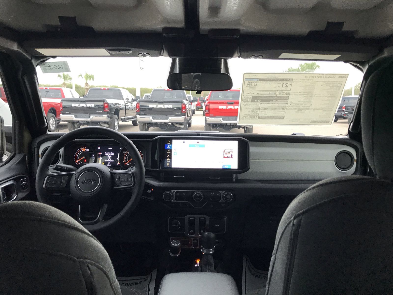 2026 Jeep Wrangler 2-Door Willys - Photo 18