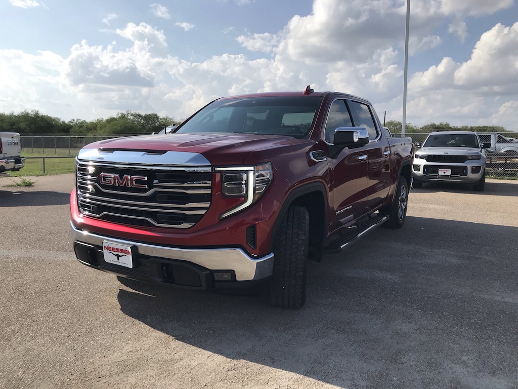 Used 2024 GMC Sierra 1500 SLT Truck Crew Cab