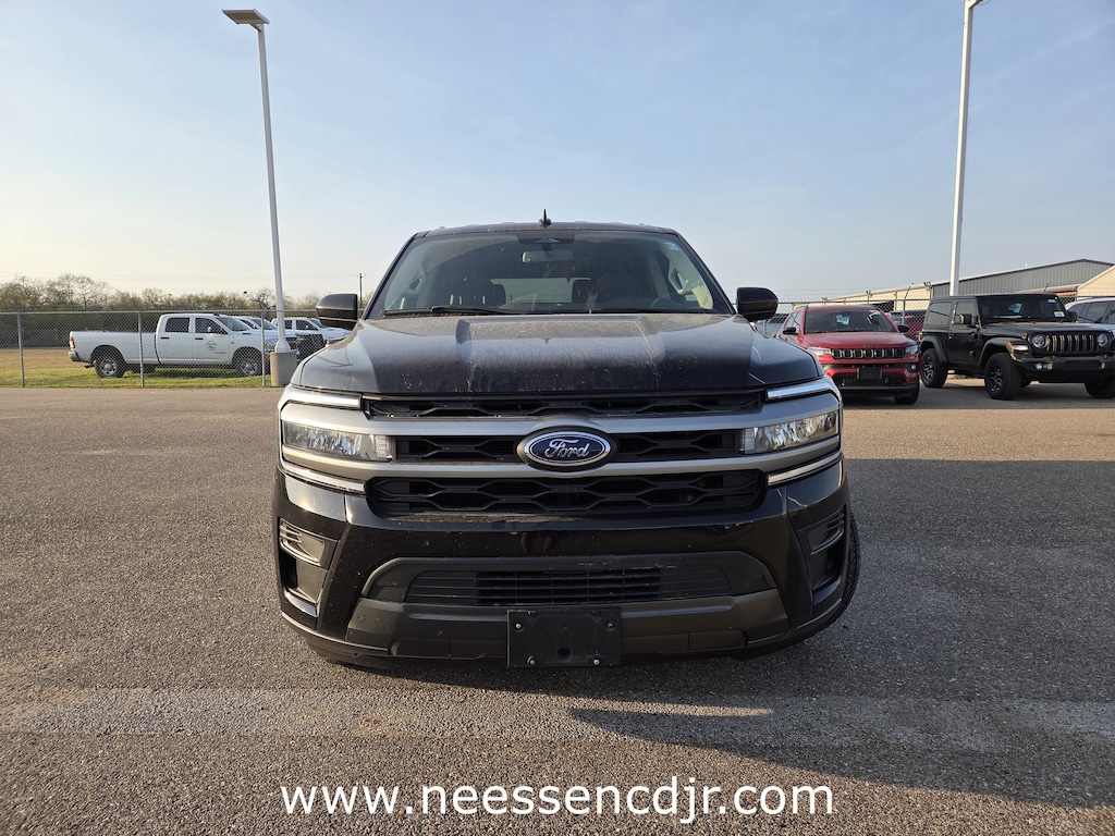 Used 2024 Ford Expedition XLT SUV