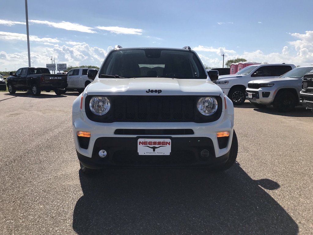 Used 2023 Jeep Renegade Latitude SUV