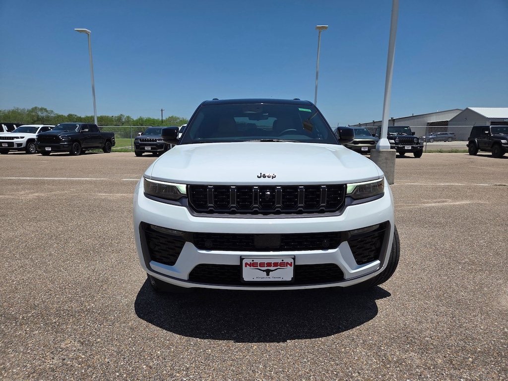 New 2026 Jeep Grand Cherokee SUMMIT 4X4 Sport Utility