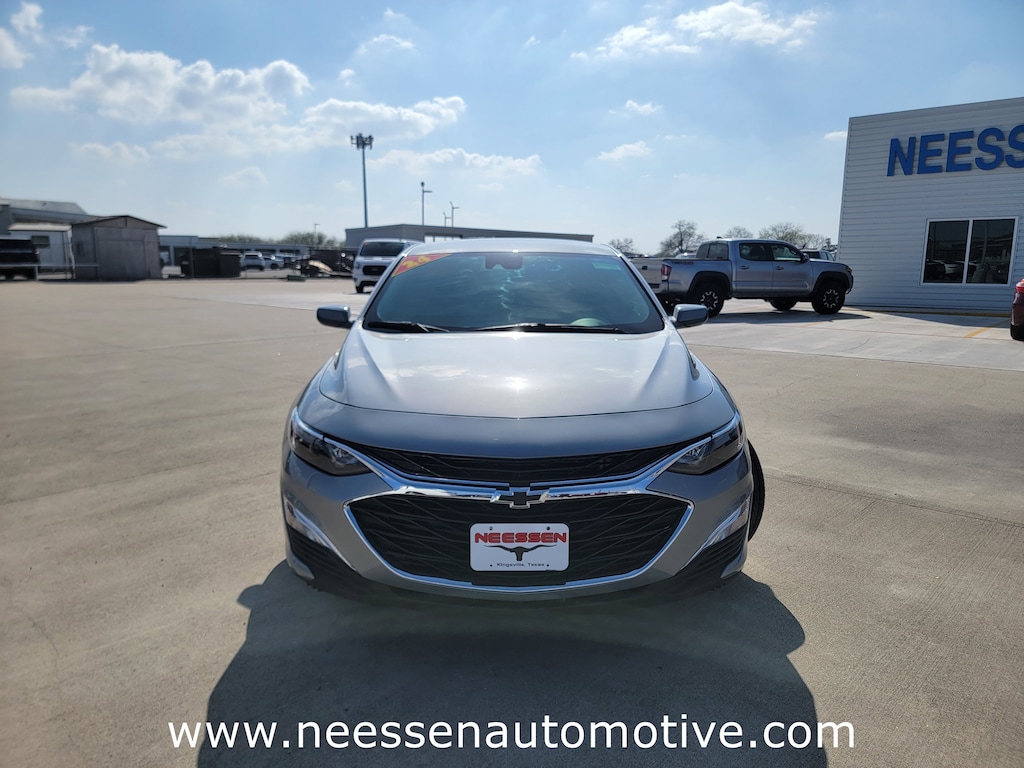 Used 2024 Chevrolet Malibu RS Sedan