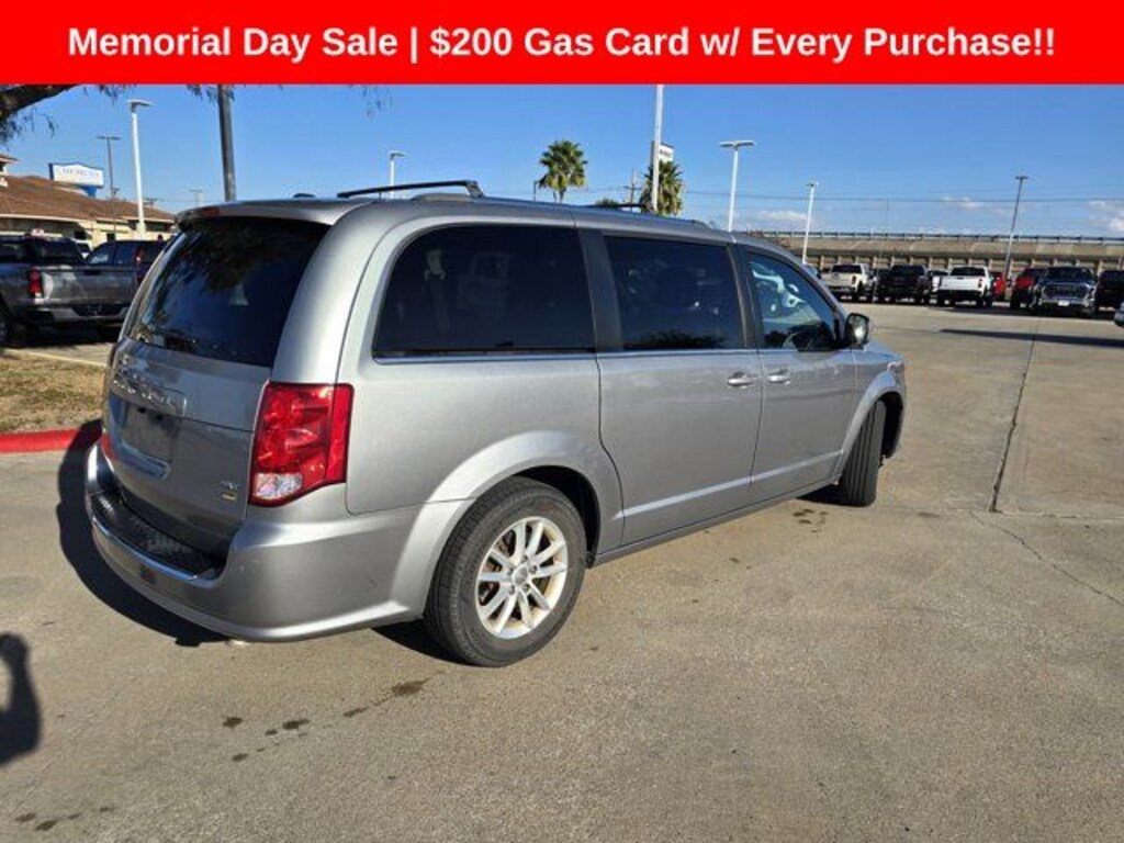 Used 2019 Dodge Grand Caravan SXT Minivan/Van