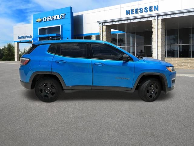 Used 2018 Jeep Compass Sport with VIN 3C4NJCAB6JT318858 for sale in Kingsville, TX