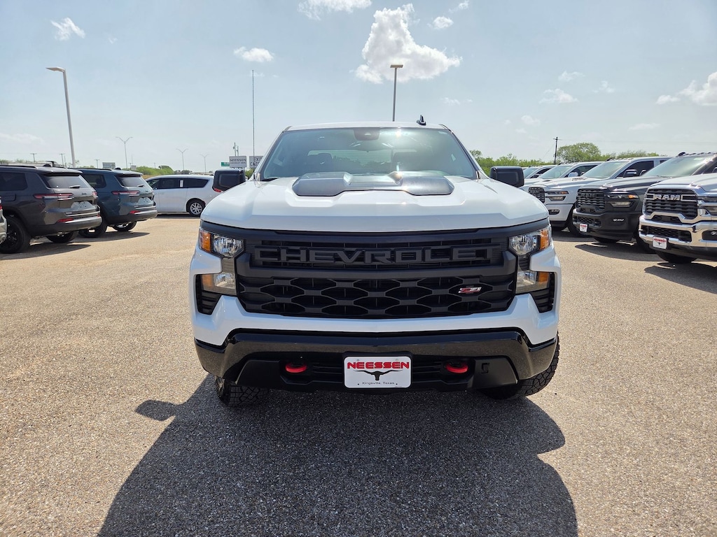 Used 2025 Chevrolet Silverado 1500 Custom Trail Boss Truck