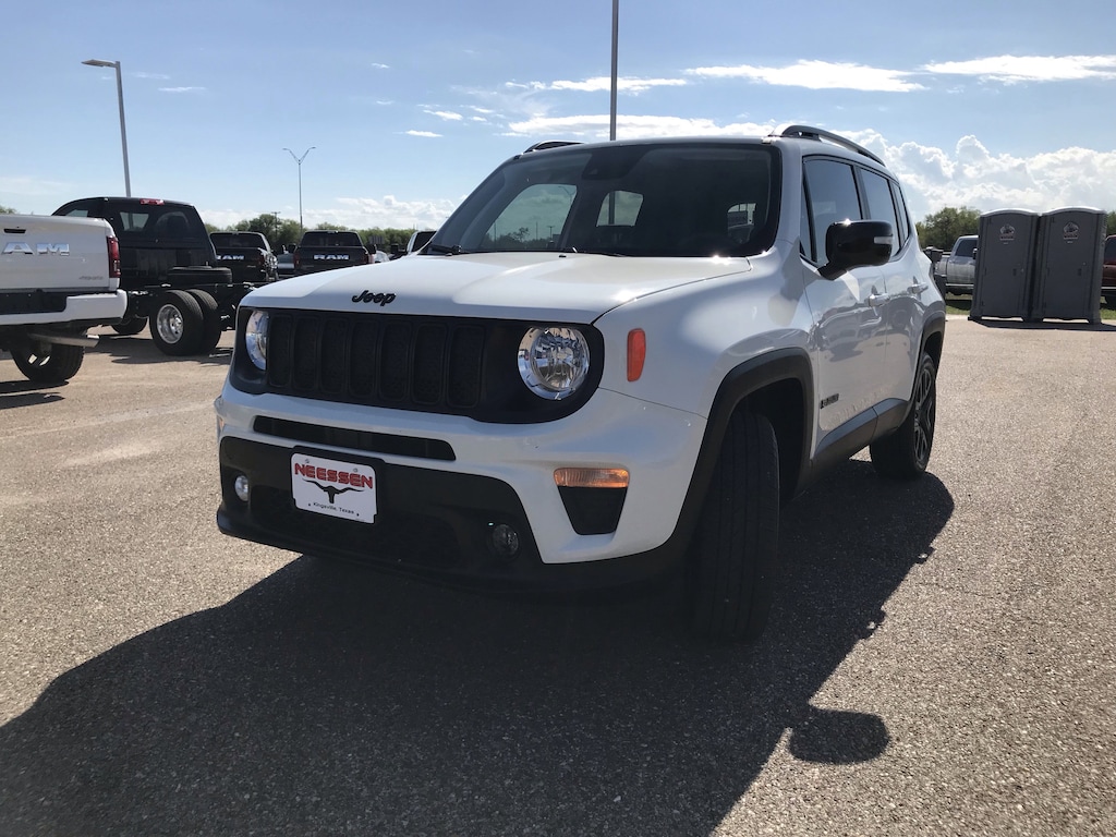 Used 2023 Jeep Renegade Latitude SUV