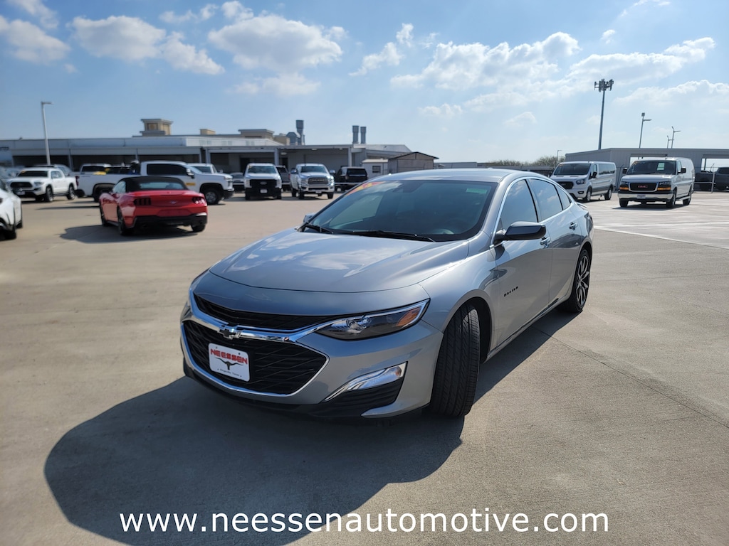 Used 2024 Chevrolet Malibu RS Sedan