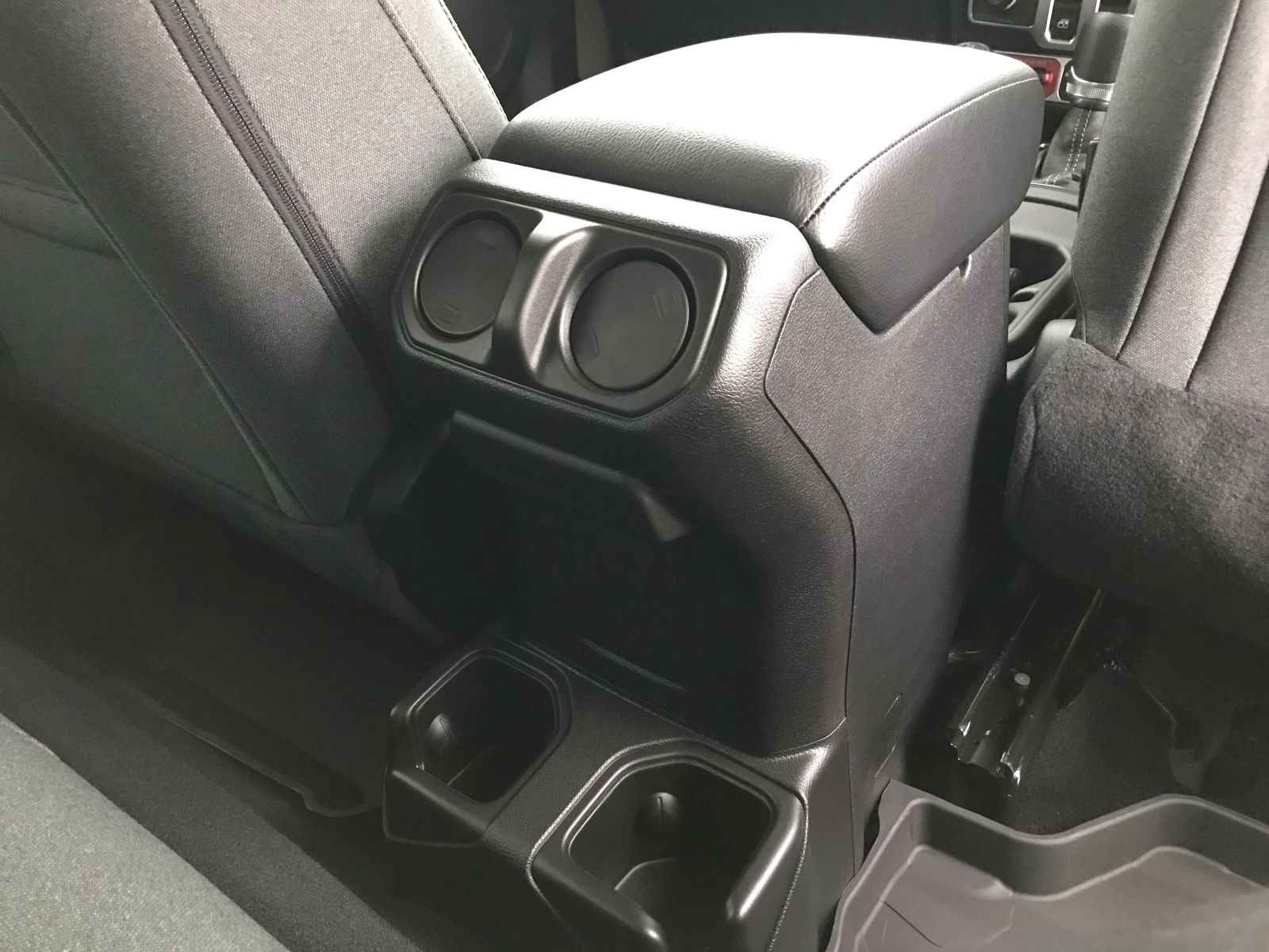 2026 Jeep Wrangler 2-Door Willys - Photo 17