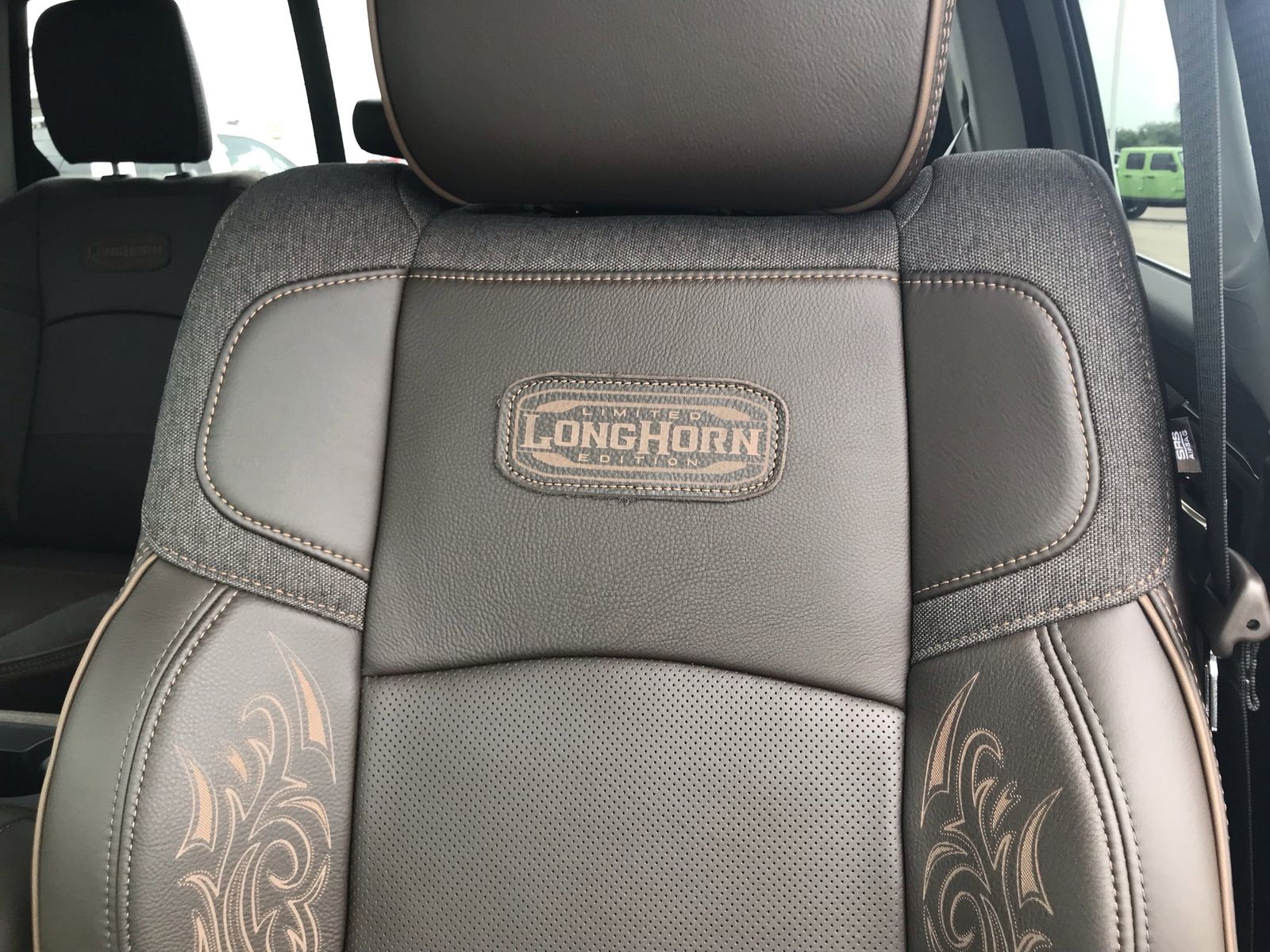 2025 RAM 2500 Limited - Photo 25